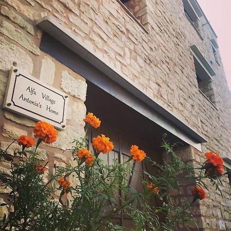Antonia'S Home Alfa Village Exterior photo