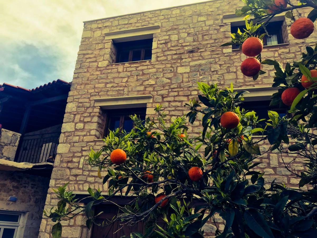 Antonia'S Home Alfa Village Exterior photo